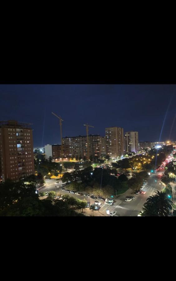 Habitacion Con Cama Individual, Piso Compartido En Avenida Blasco Ibanez Valencia Buitenkant foto